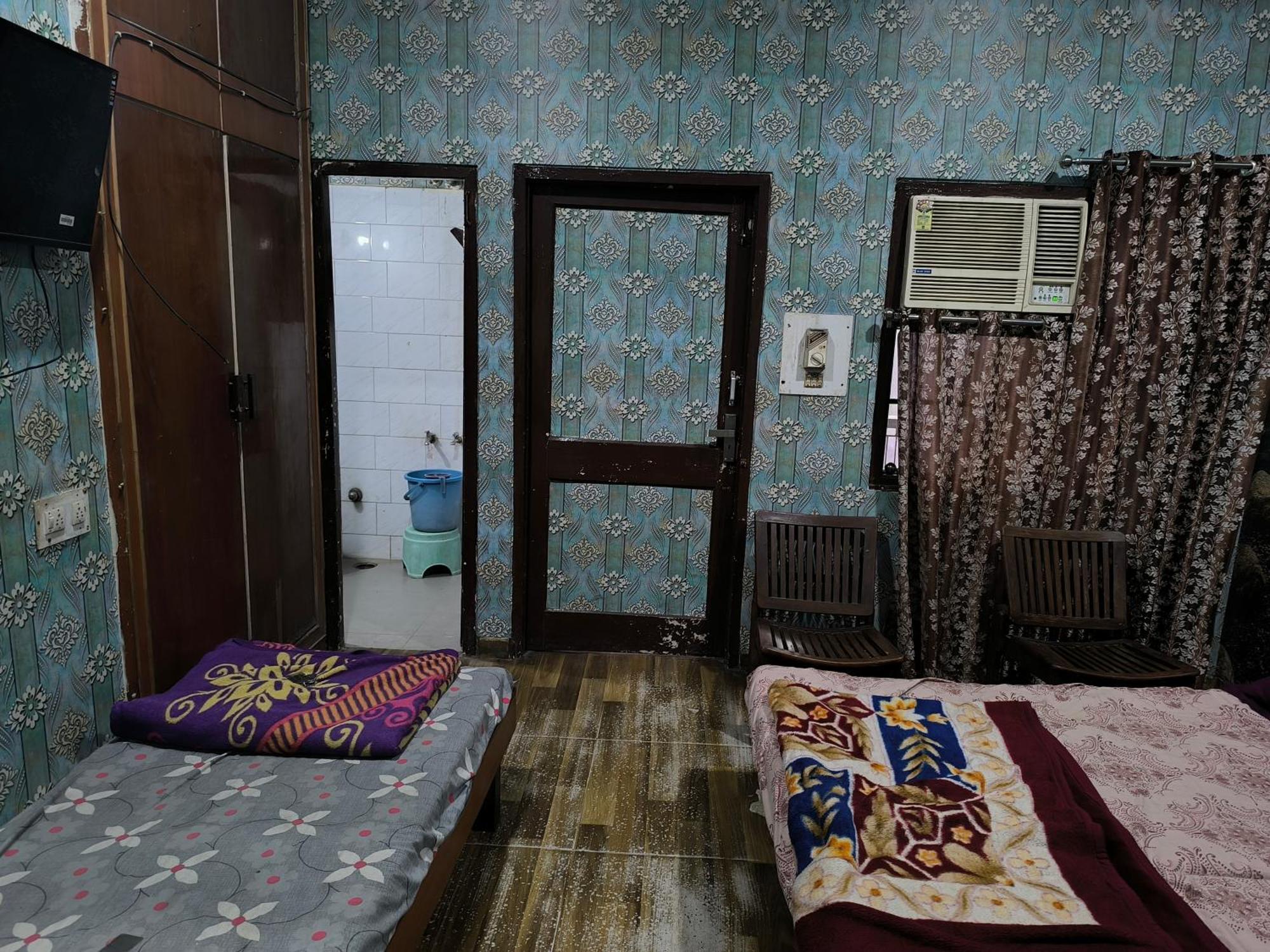 Hotel Jogi Guest House Amritsar Exterior foto