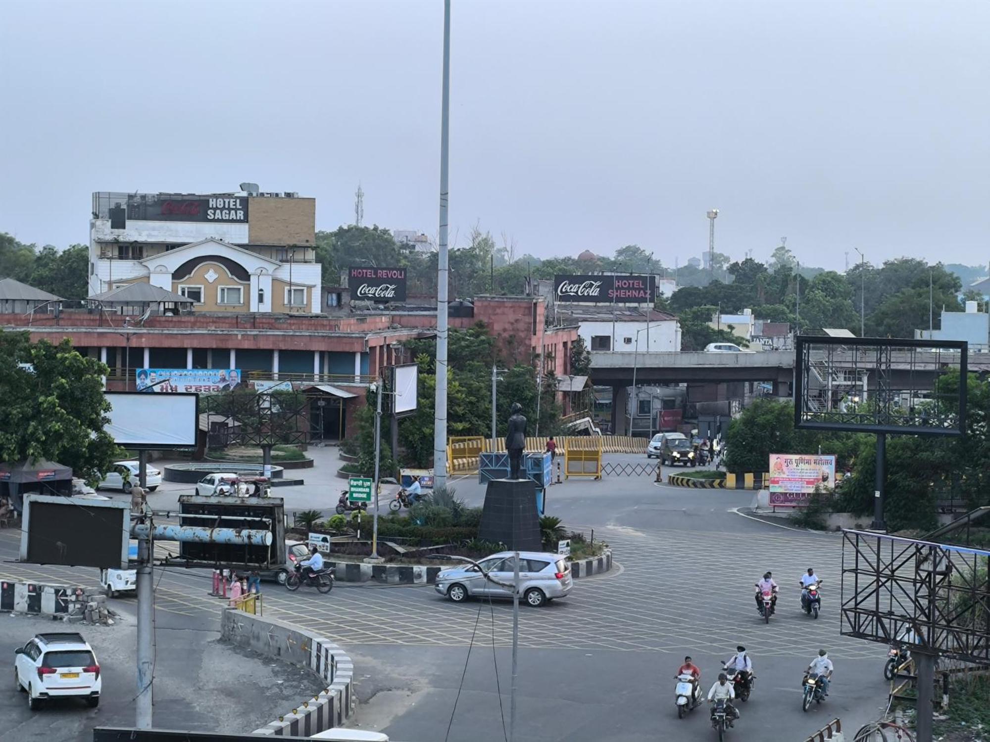 Hotel Jogi Guest House Amritsar Exterior foto