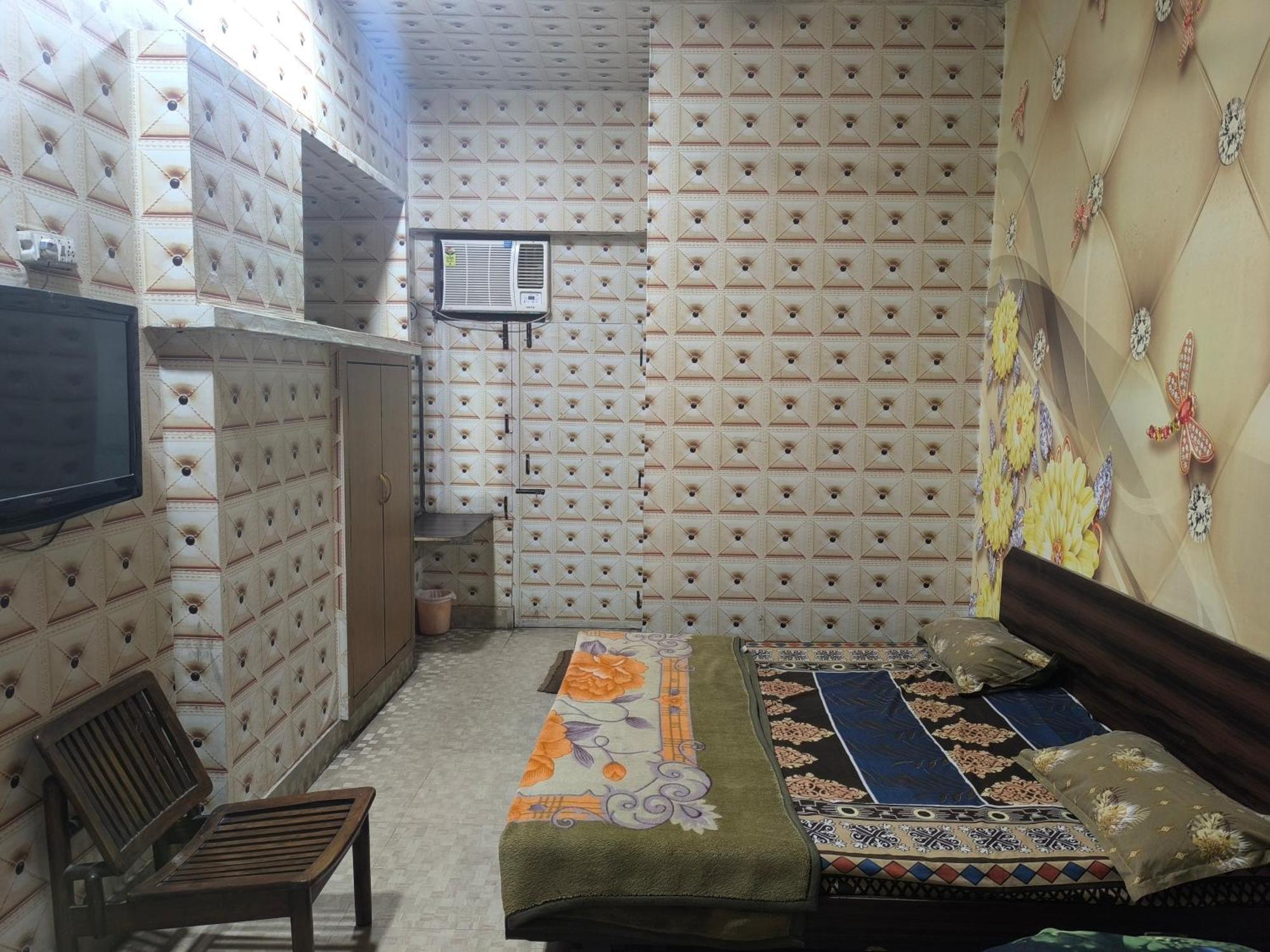 Hotel Jogi Guest House Amritsar Exterior foto
