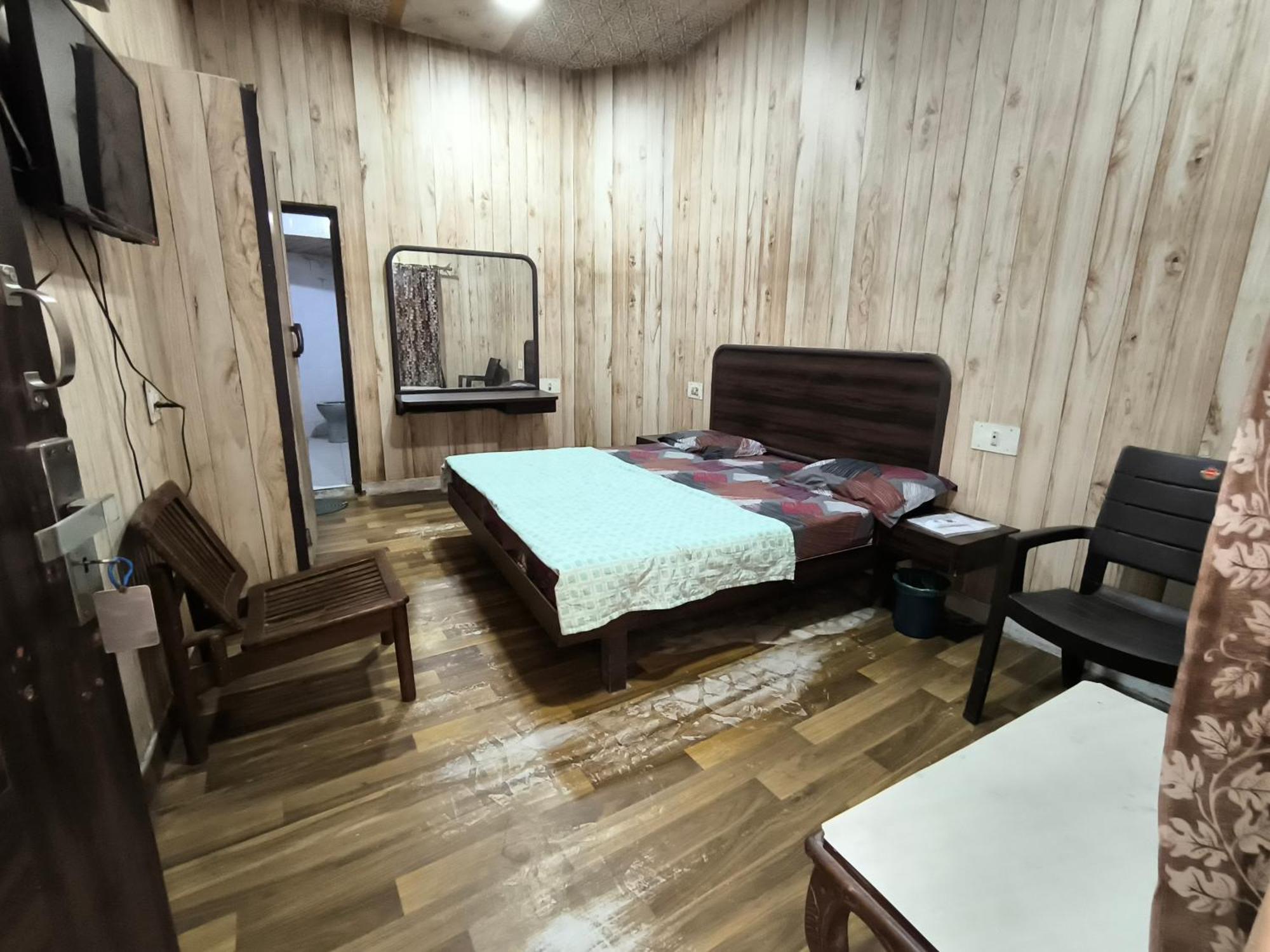 Hotel Jogi Guest House Amritsar Zimmer foto